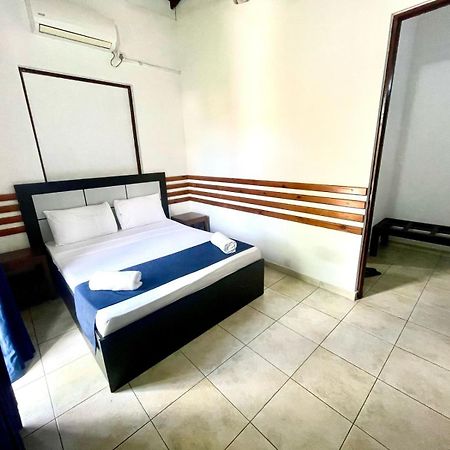 Hotel One Sixty Dehiwala-Mount Lavinia Εξωτερικό φωτογραφία