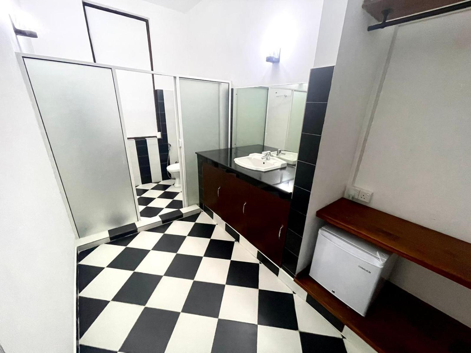 Hotel One Sixty Dehiwala-Mount Lavinia Εξωτερικό φωτογραφία