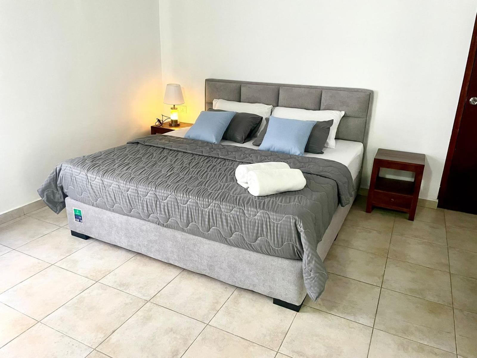 Hotel One Sixty Dehiwala-Mount Lavinia Εξωτερικό φωτογραφία