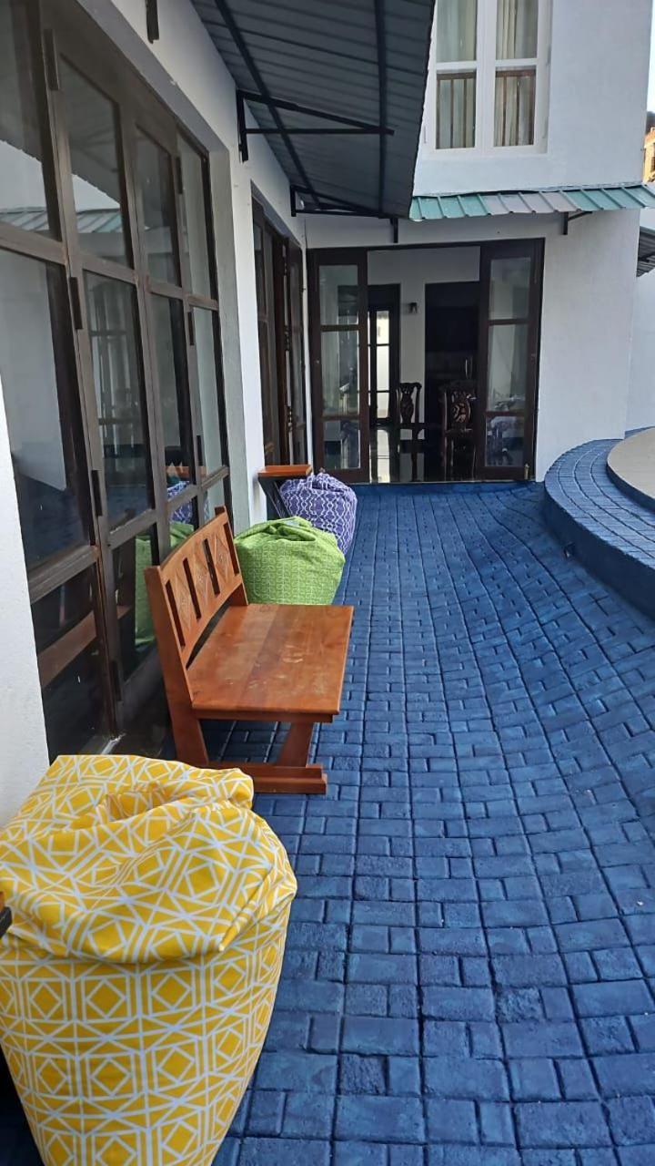 Hotel One Sixty Dehiwala-Mount Lavinia Εξωτερικό φωτογραφία